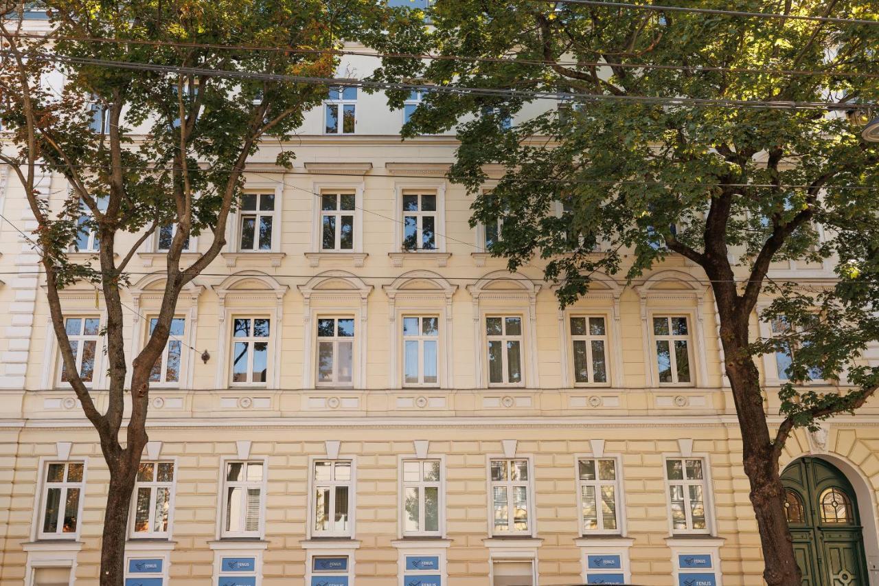 Apartments Next To Schoenbrunn فيينا المظهر الخارجي الصورة